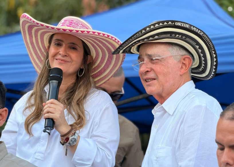 Colombia's Ivan Cepeda Leads Presidential Polls With 44.3%, on Track to Extend Left's Hold on Power