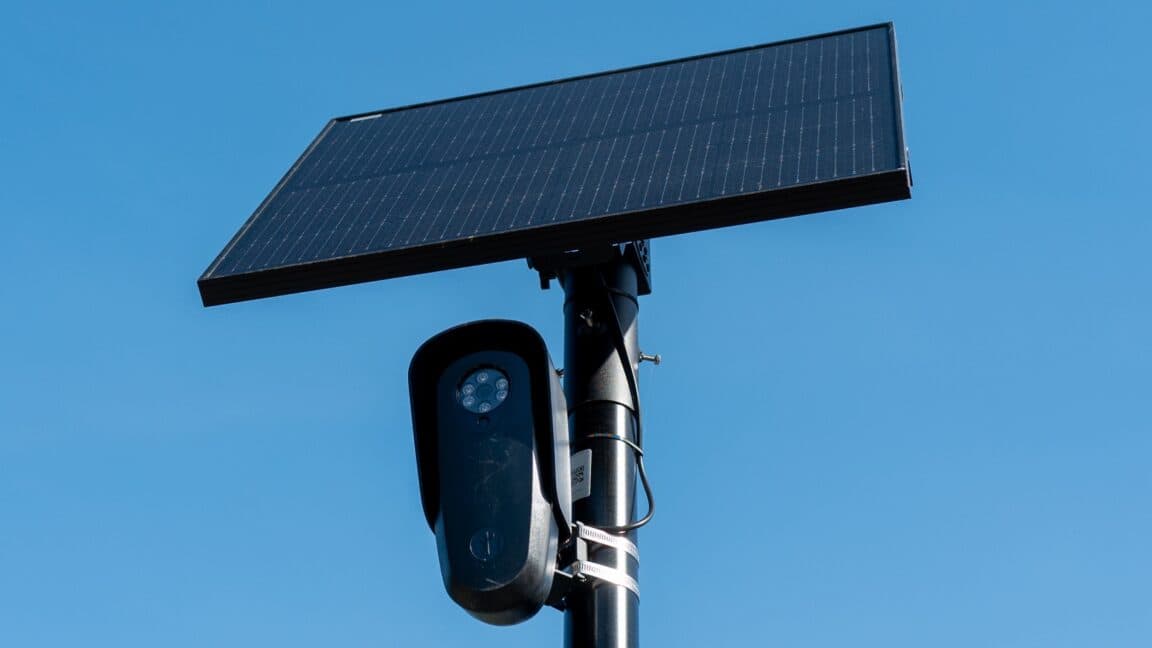 FBI Seeks Nationwide Real-Time Access to License Plate Camera Networks
