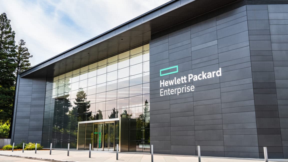 HPE offers free VMware alternative for one year to lure Broadcom-frustrated users