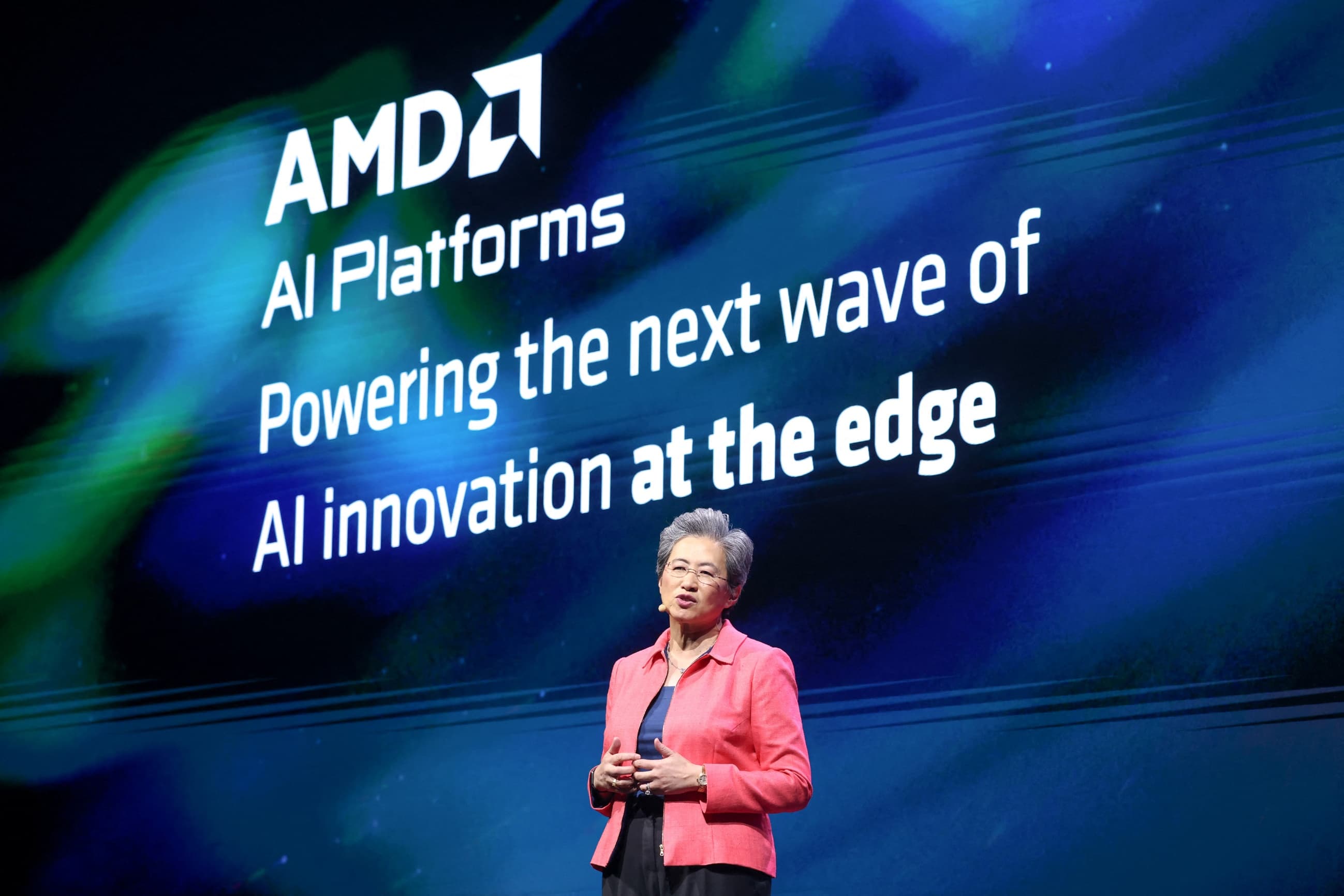 AMD ROCm Achieves 90-95% H100 Throughput for vLLM Inference