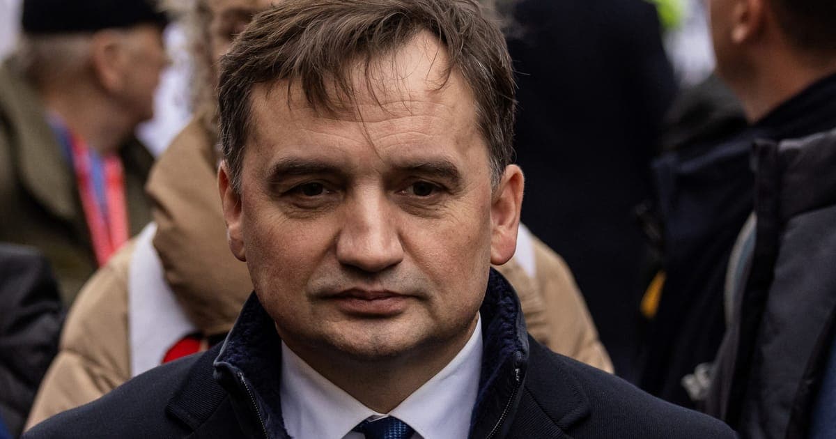 Poland's Fugitive Ex-Minister Ziobro Flees Hungary for US After Orbán Ouster